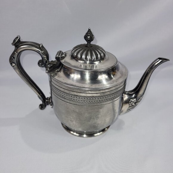 Thomas Wilkinson & Sons Silver Plated Tea Pot Vintage Marked T W & Co EP 1542 - Picture 3 of 4